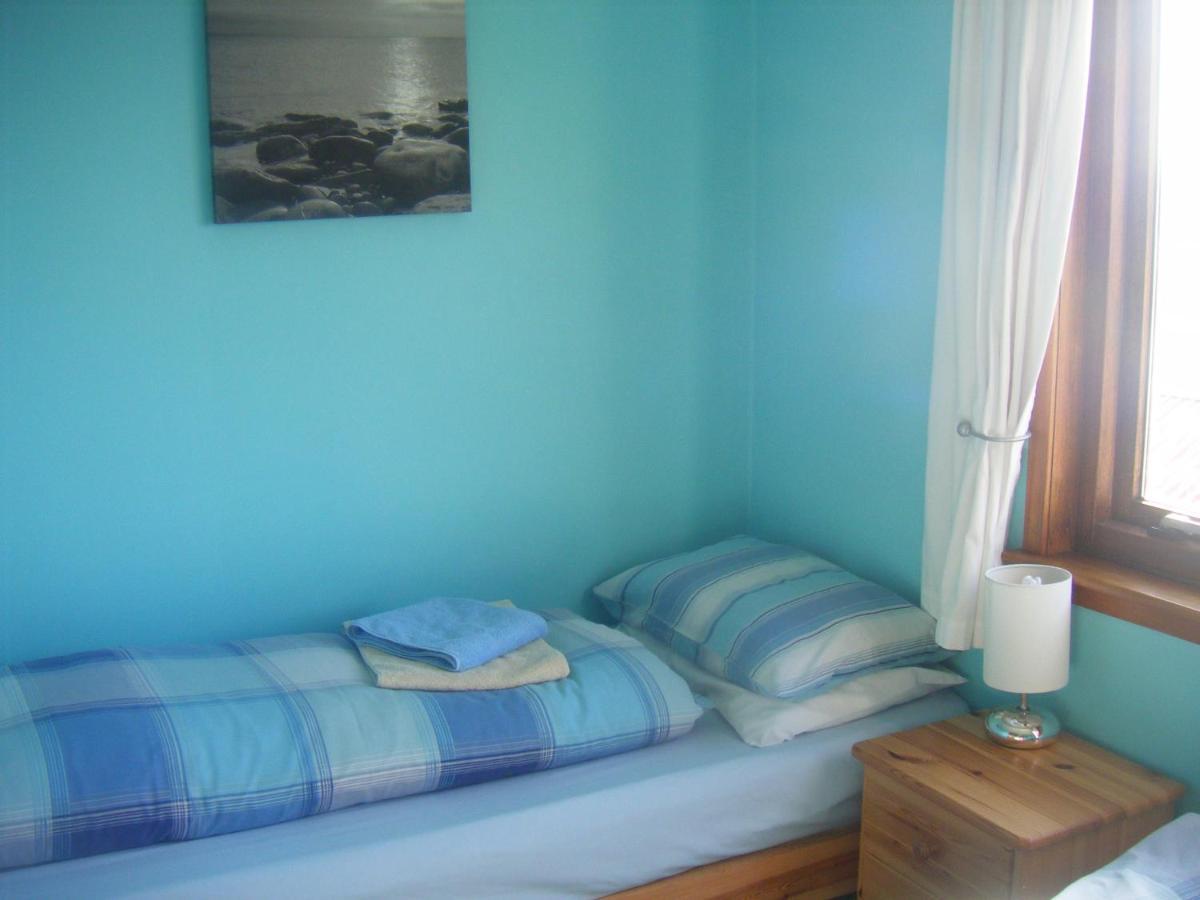 Easterhoull Chalets Scalloway Exterior photo