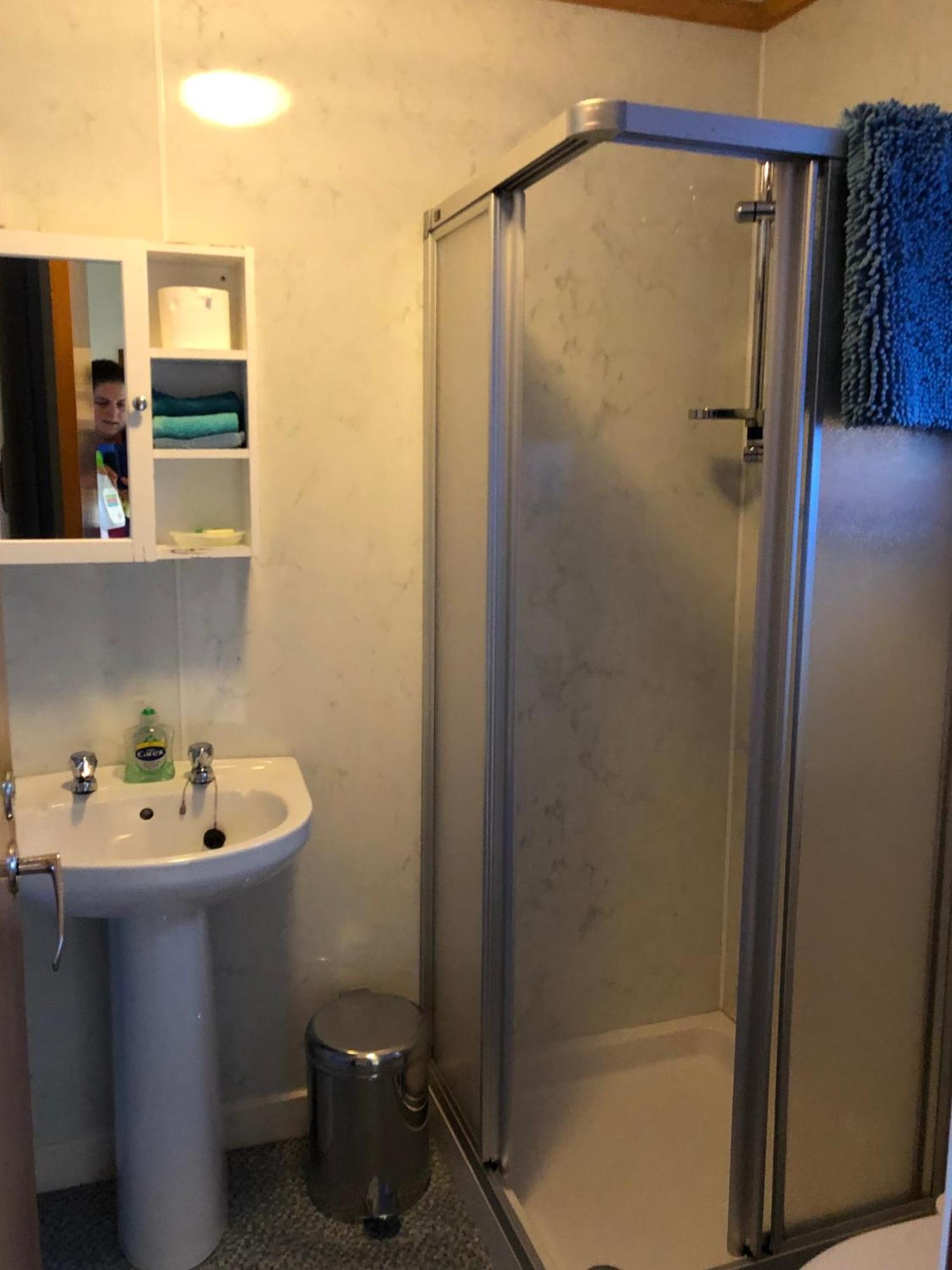 Easterhoull Chalets Scalloway Room photo